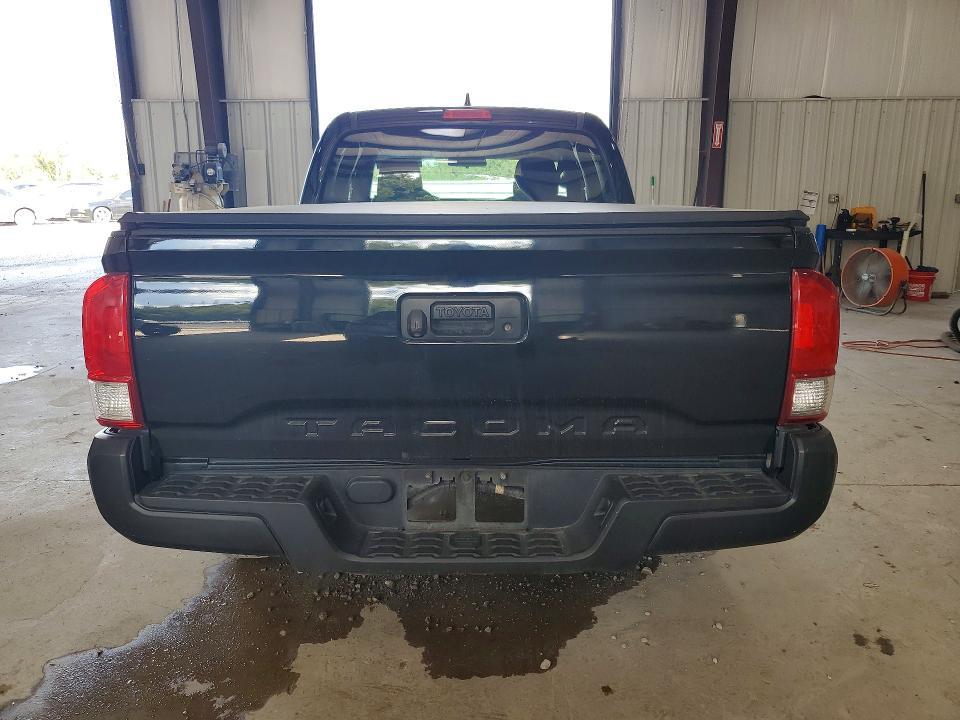 2016 Toyota Tacoma SR