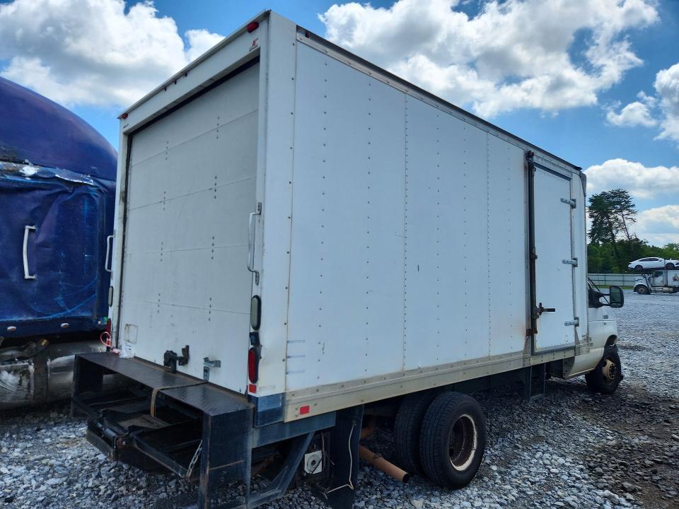 2014 Ford E450 BOX Truck