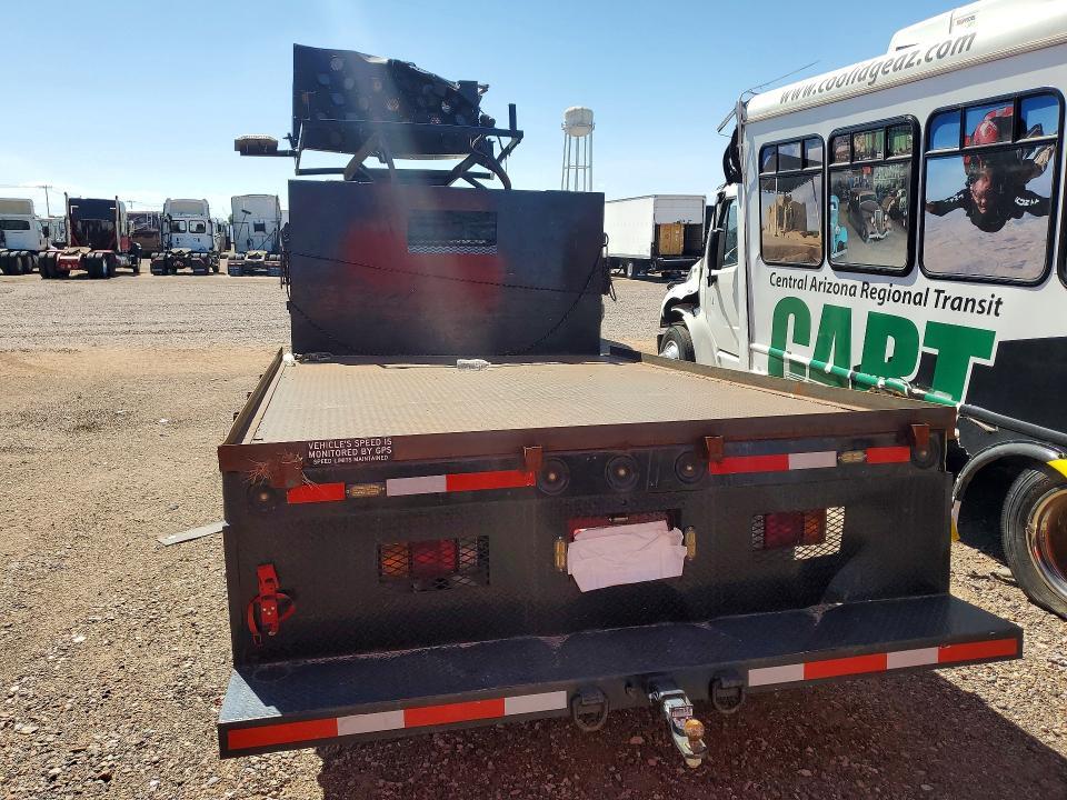 2024 Isuzu NPR HD