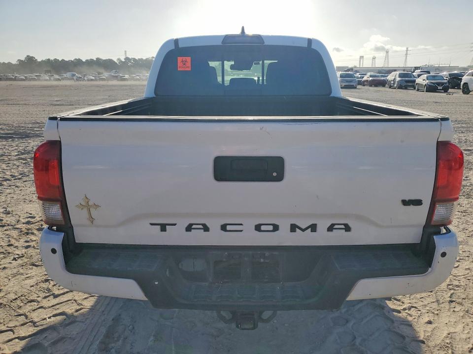 2018 Toyota Tacoma TRD Sport