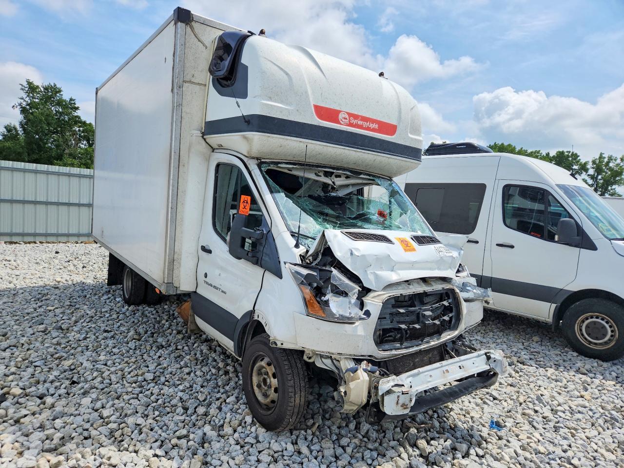 2019 Ford Transit Refrigerated BOX Truck