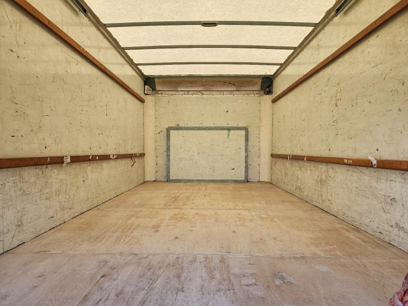 2015 Ford E350 BOX Truck