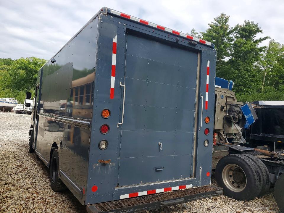 2021 Freightliner MT45G Chassis Delivery Truck