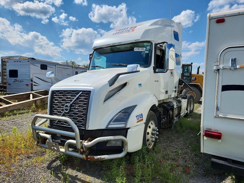 2021 Volvo VN VNL