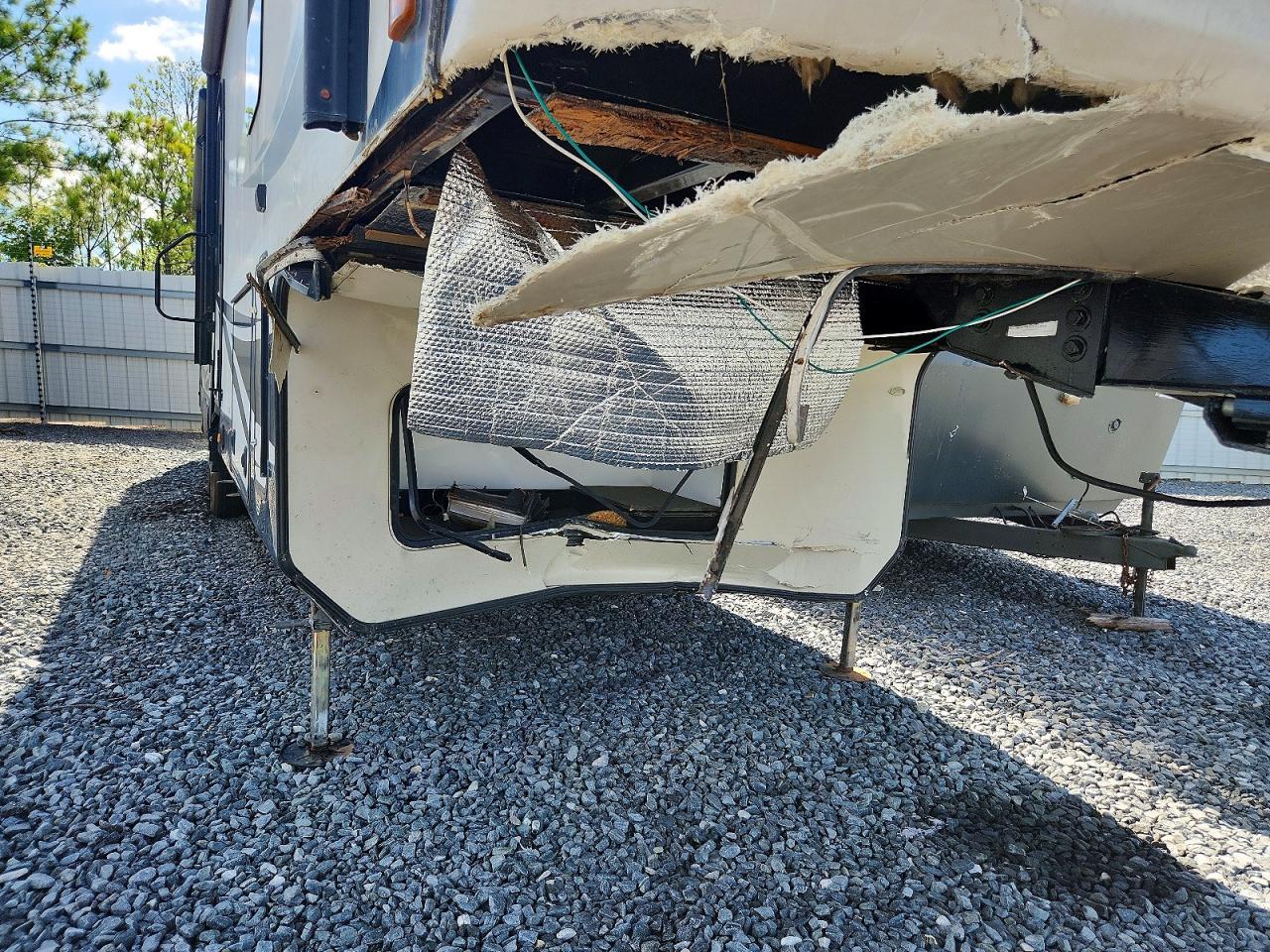 2015 Jayco Pinnacle Camper