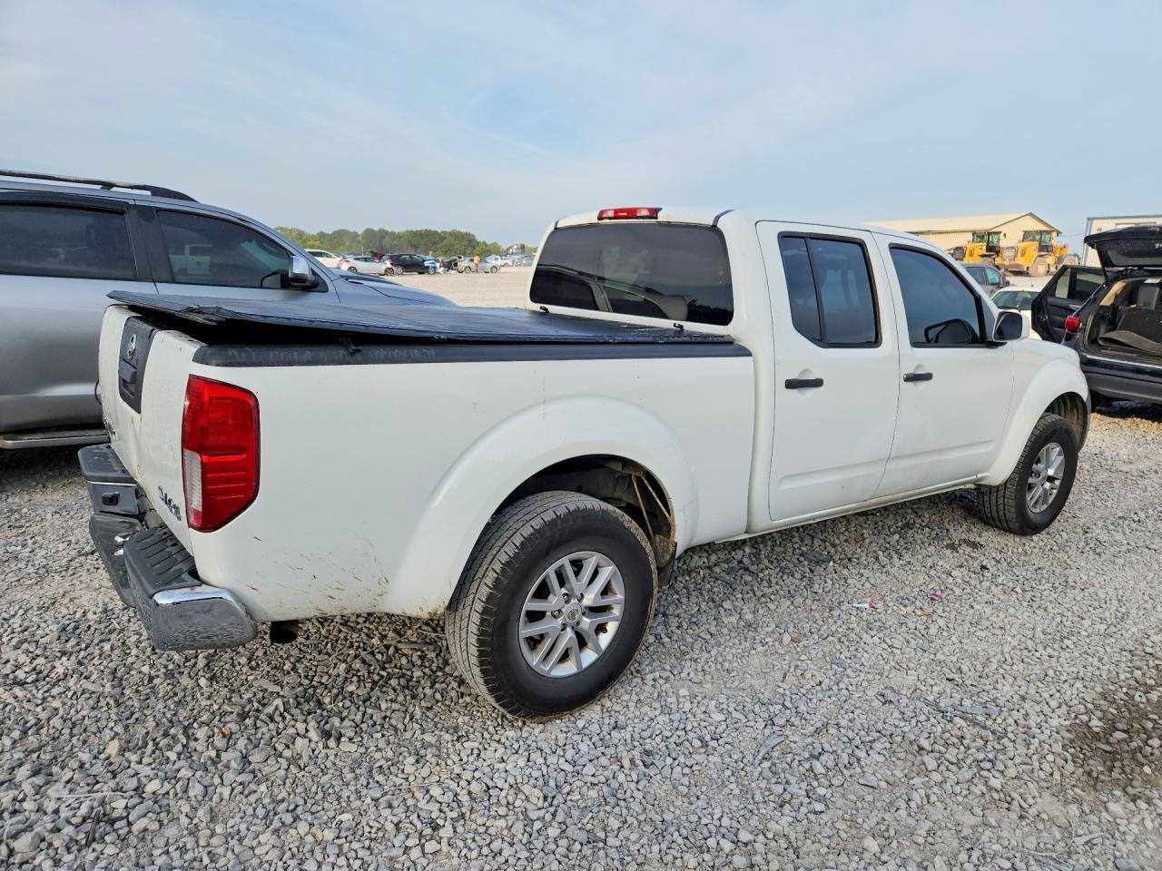 2016 Nissan Frontier SV