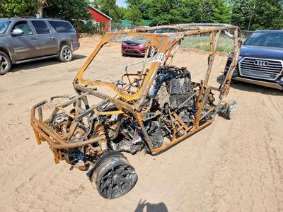 2020 Can-Am 2020  Commander - Utility Vehicle