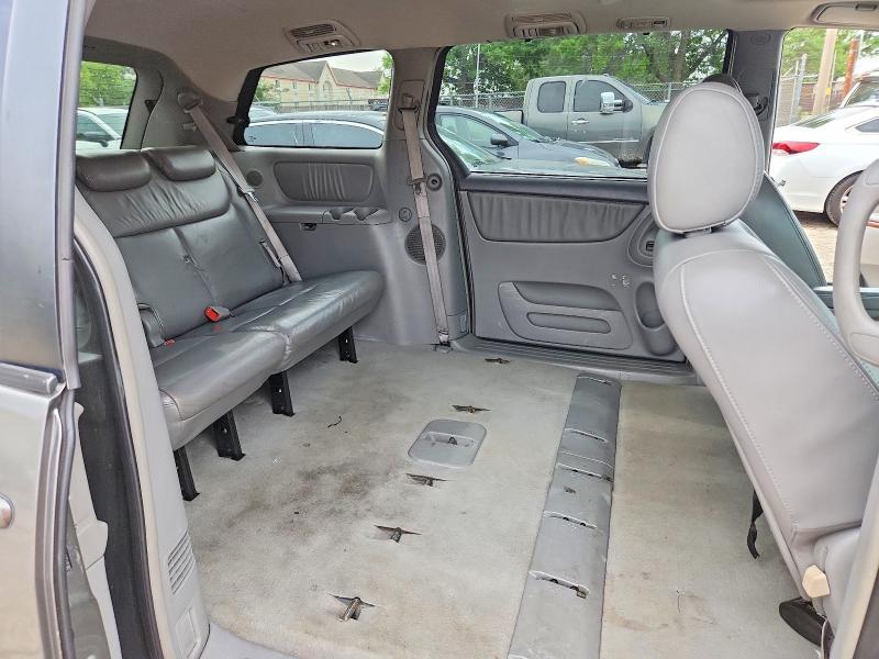 2006 Toyota Sienna xle 7 Passenger