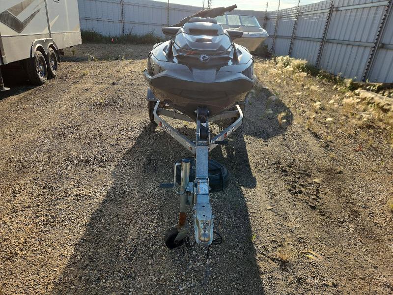 2022 Sea-Doo Rxtx