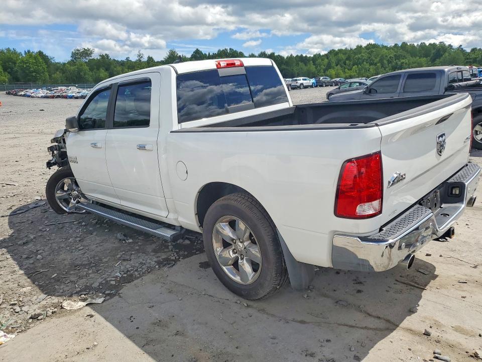 2015 Dodge RAM 1500 SLT