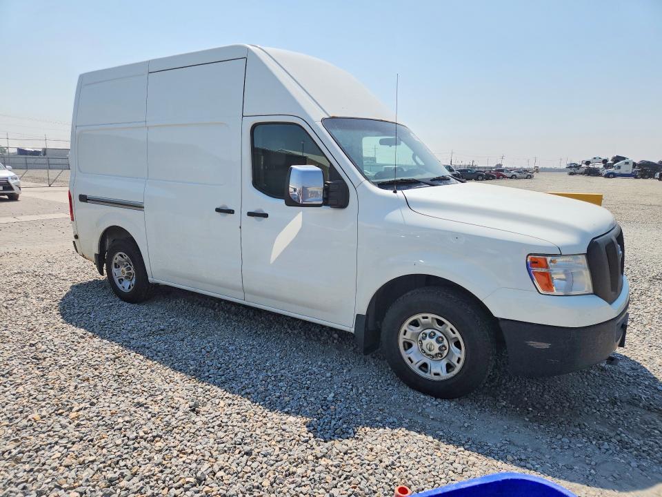 2014 Nissan NV 2500 HD S