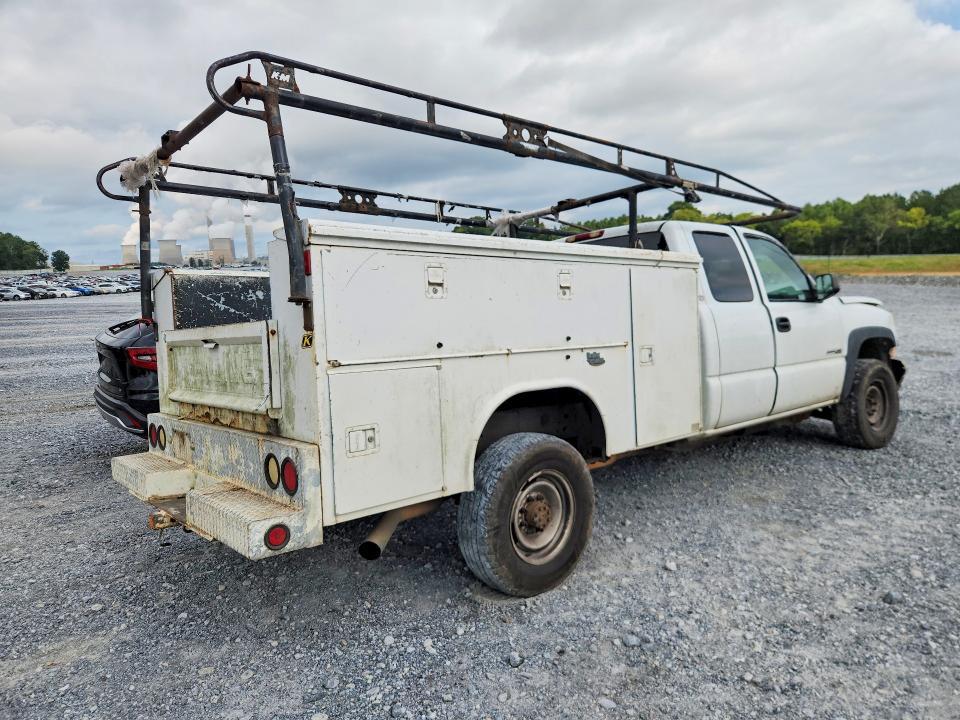 2003 Chevrolet Silverado C2500 Heavy Duty