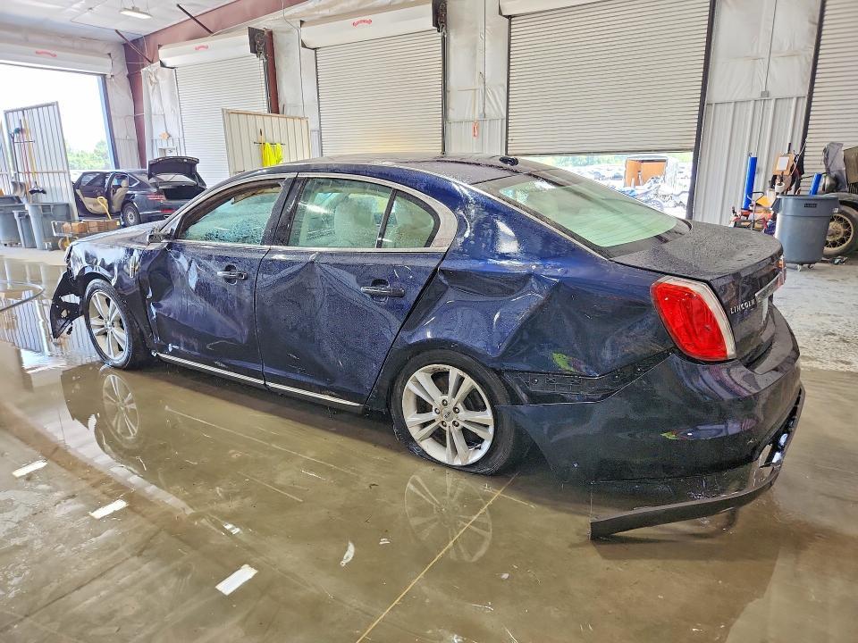 2009 Lincoln MKS