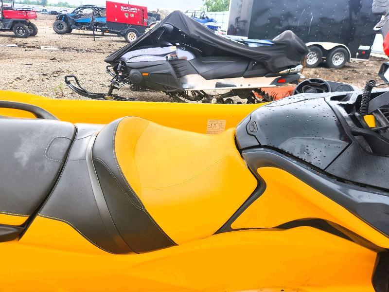 2022 Sea-Doo RXT-X 300
