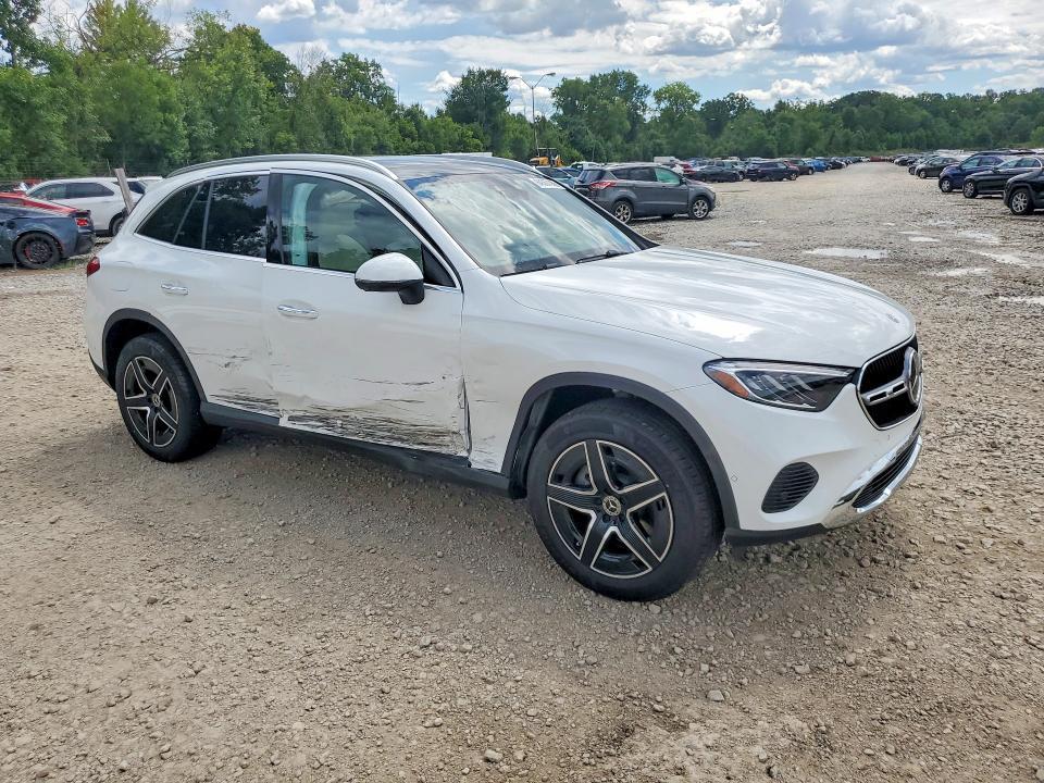 2026 Mercedes-Benz GLC 300 4Matic