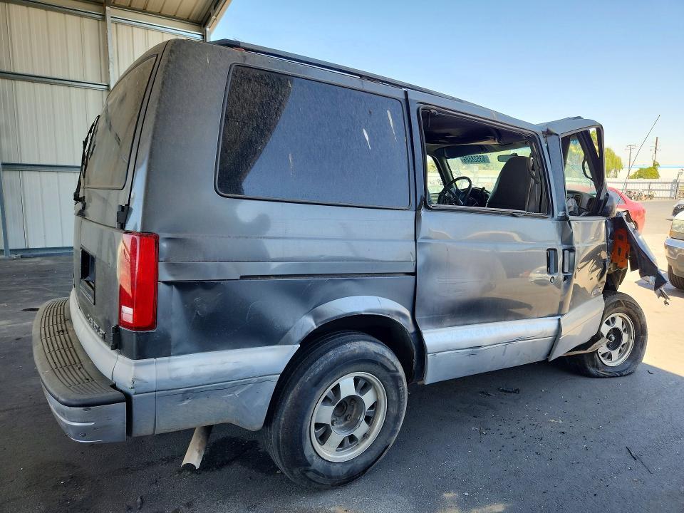 2000 Chevrolet Astro