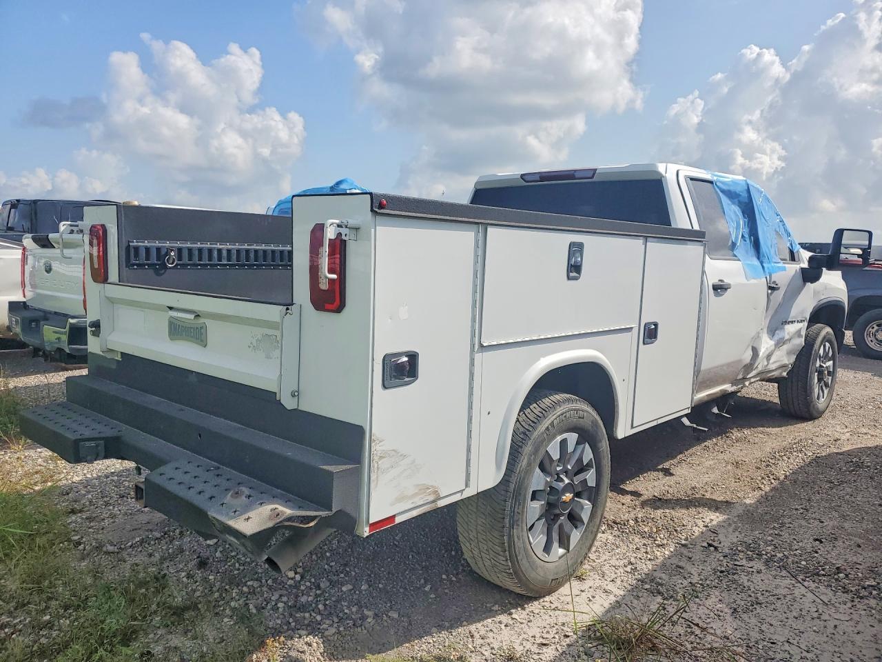 2022 Chevrolet Silverado K2500 Custom