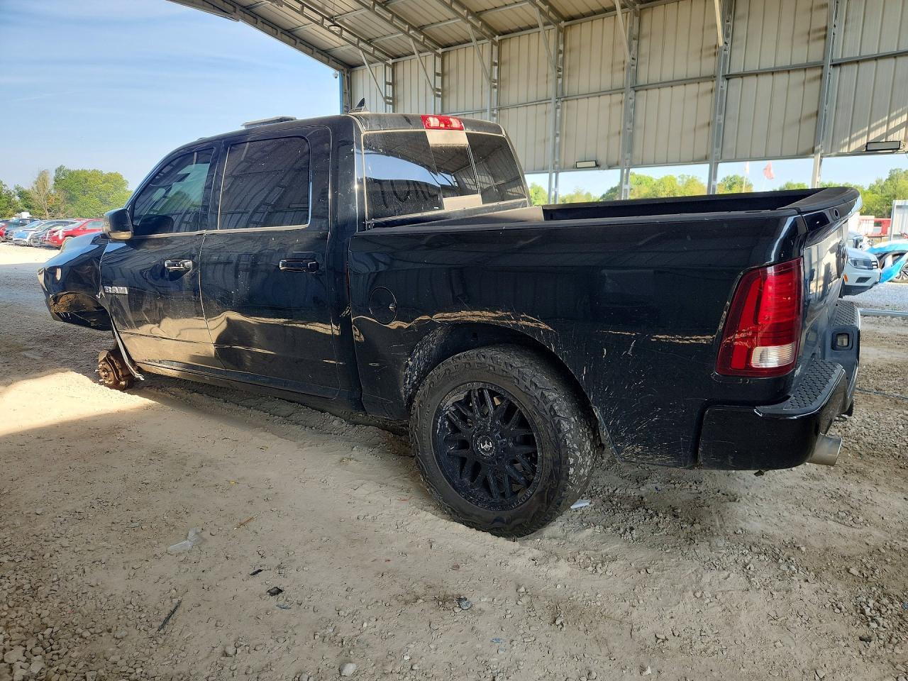 2014 Dodge RAM 1500 Sport