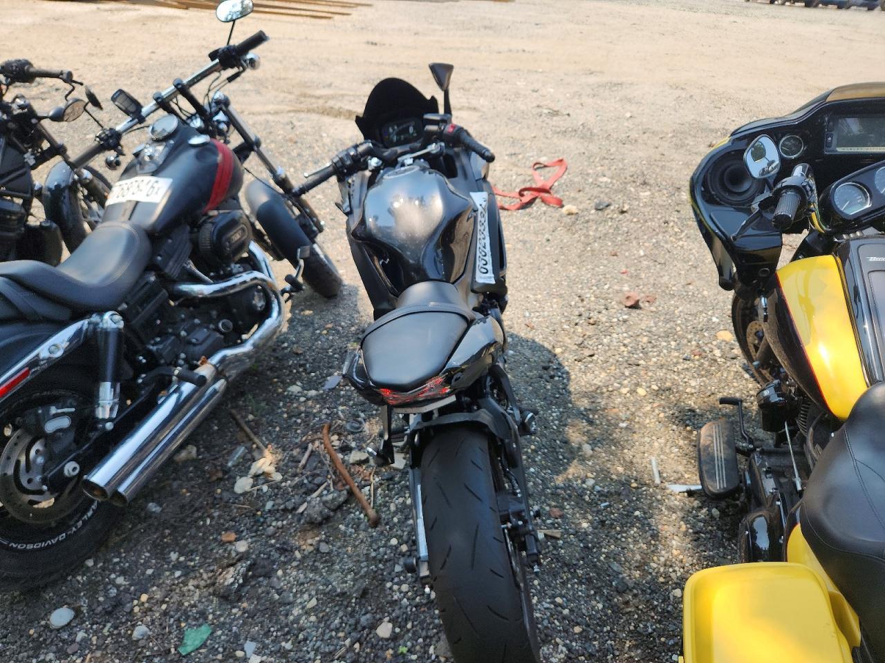 2026 Kawasaki EX650 R