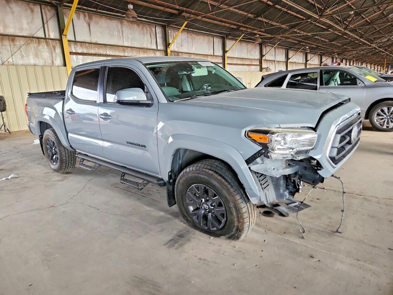 2020 Toyota Tacoma SR5 V6