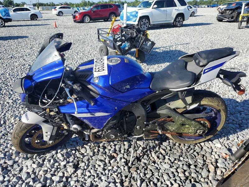 2020 Yamaha YZFR1