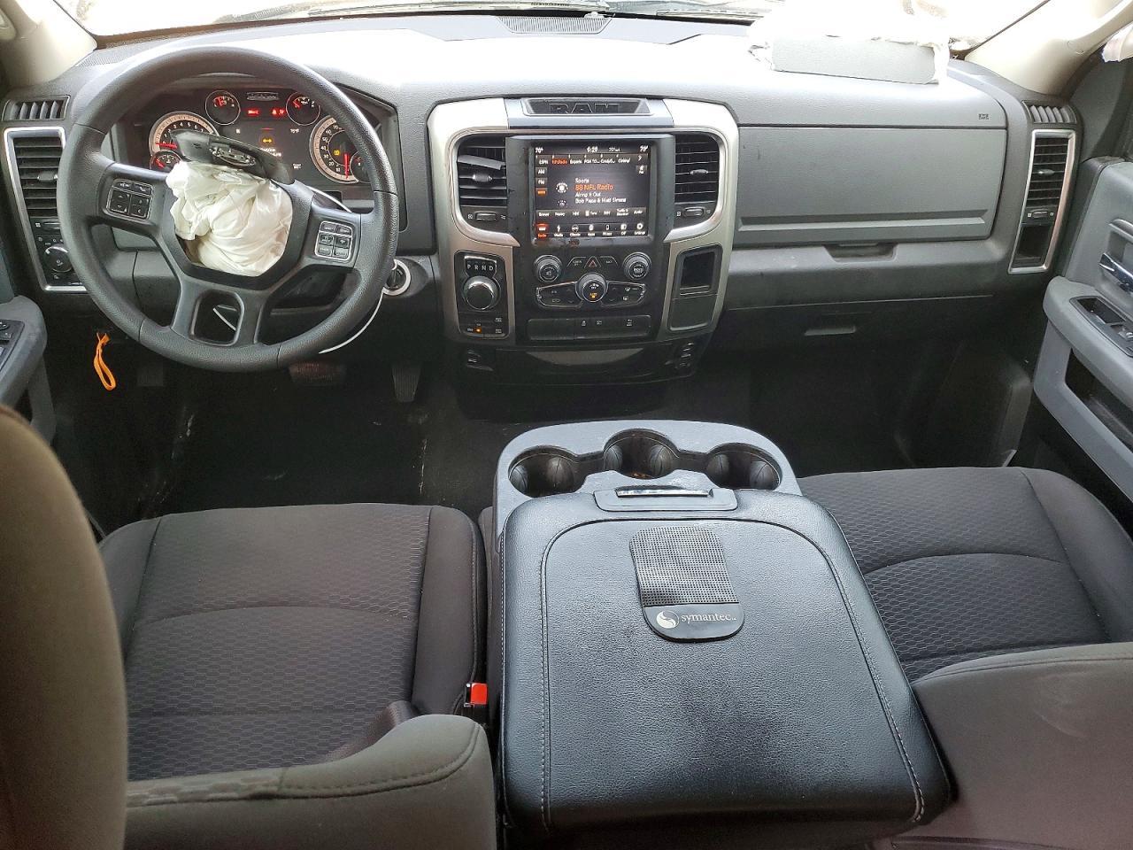 2019 Dodge RAM 1500 Classic SLT