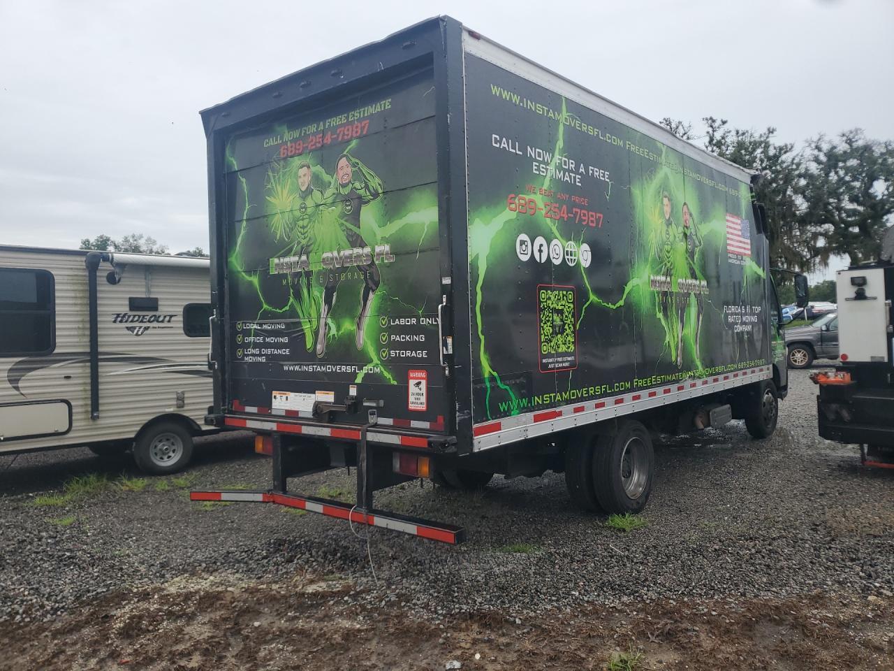 2017 Hino 195-BOX Truck
