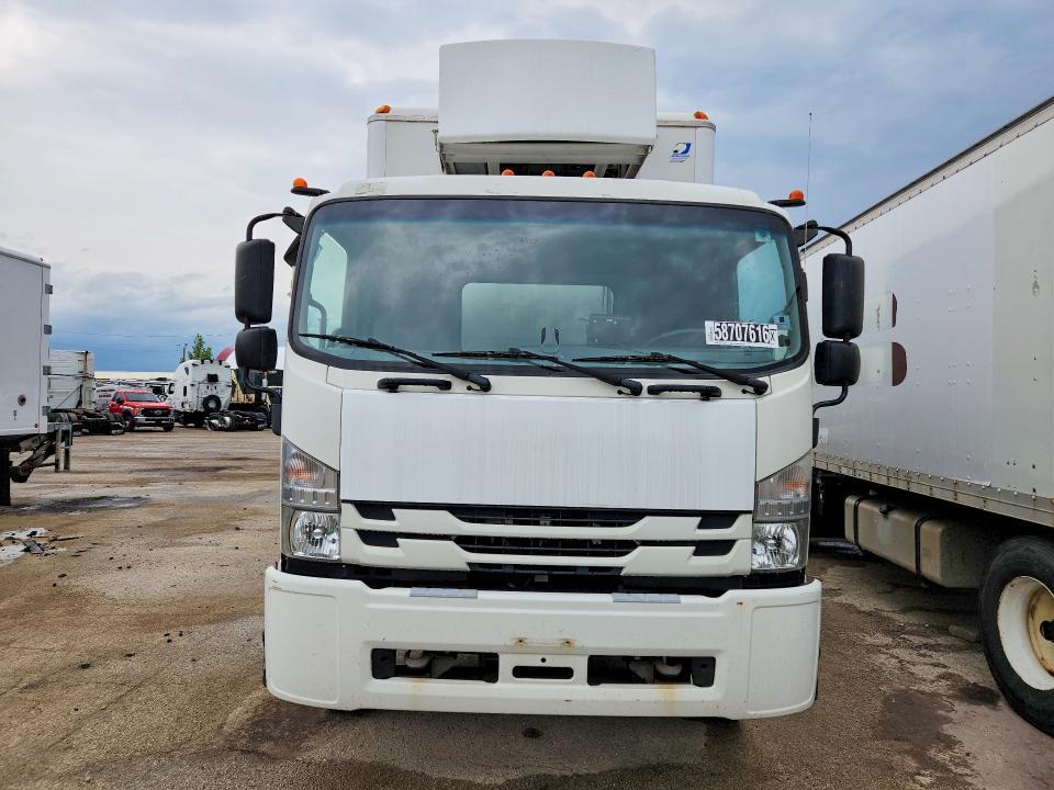 2018 Isuzu FTR Refrigerated BOX Truck