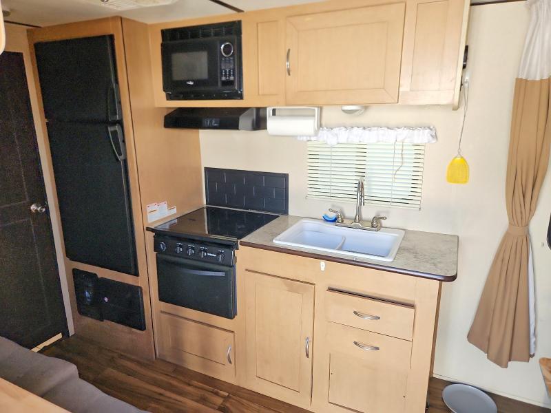 2016 Nomad 2016 Skyline Nomad  Camper