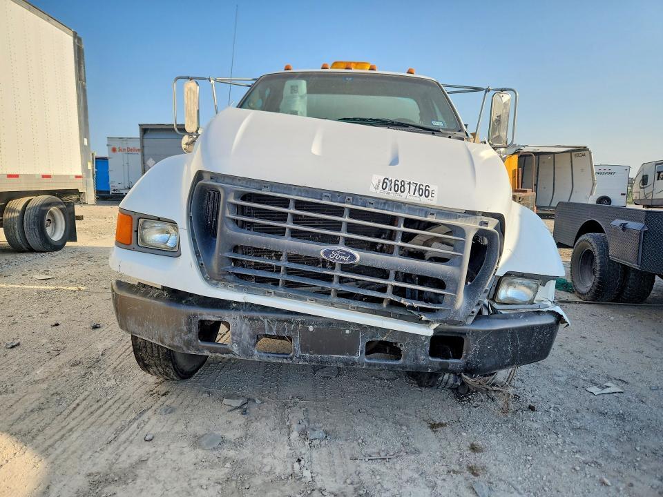 2000 Ford F650 Super Duty Water Truck