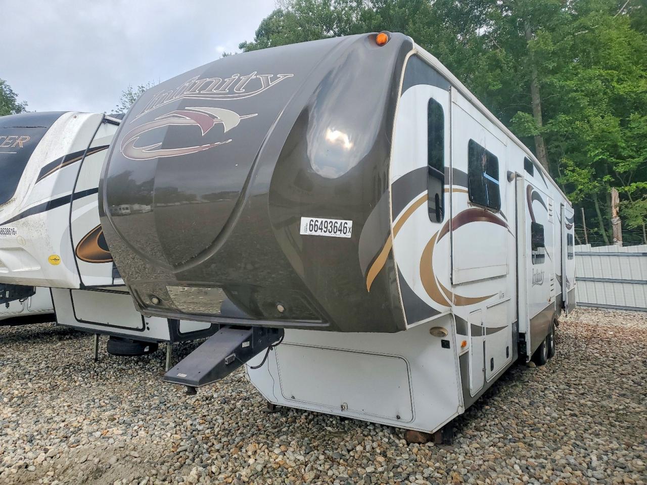 2013 Infiniti Trailers-Camper