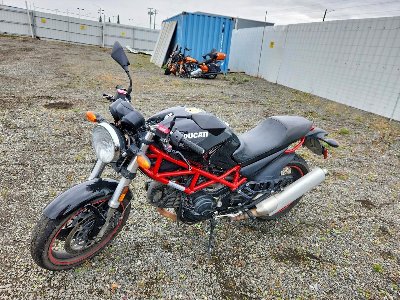 2007 Ducati Monster 695