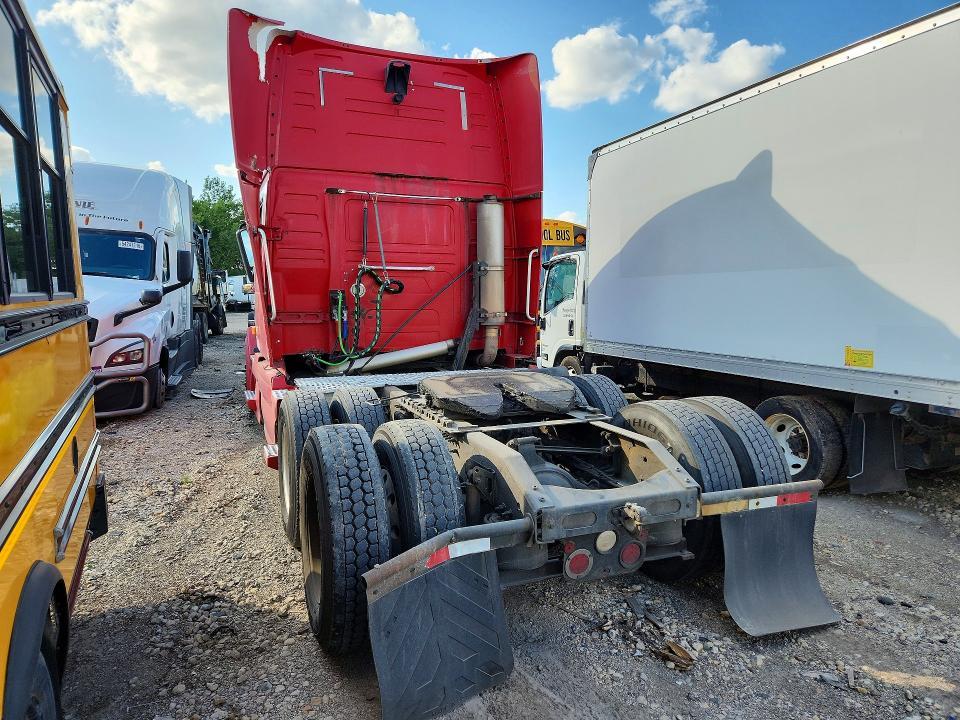2006 Volvo Vnl Semi Truck