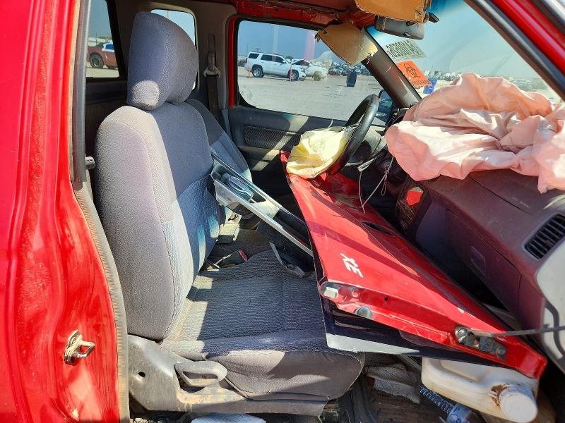 2000 Nissan Frontier XE