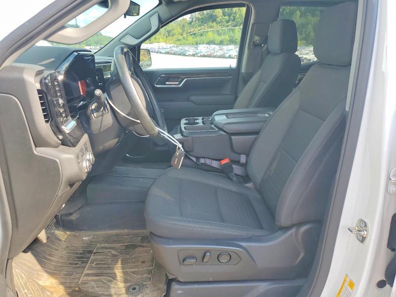 2025 GMC Sierra K1500 Elevation
