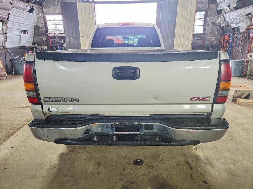 2006 GMC Sierra K2500 Heavy Duty