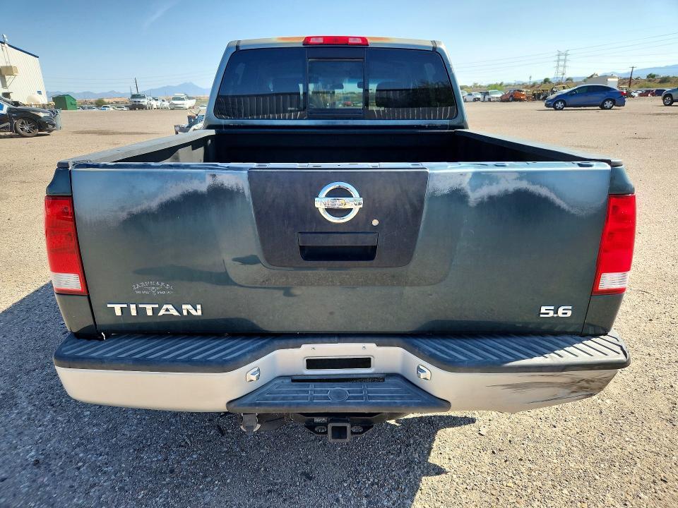 2004 Nissan Titan XE