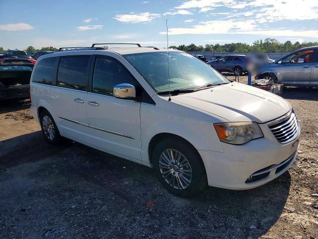 2011 Chrysler Town & Country Limited