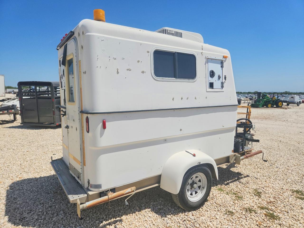 2007 Pelsue Fiber Optic Splicing Trailer