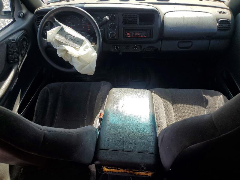 2000 Dodge Dakota Quattro