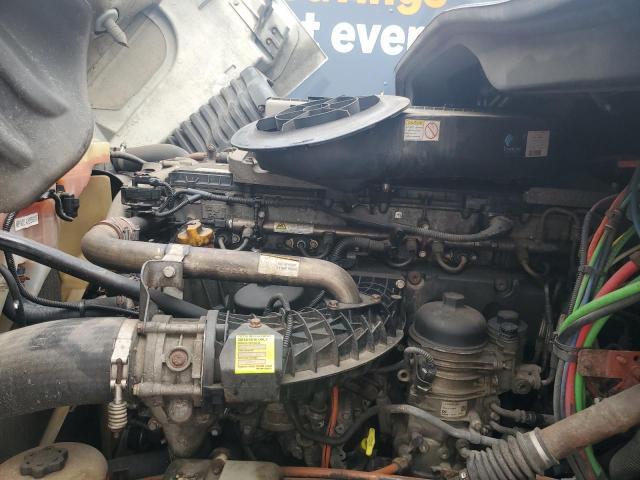2016 Freightliner Cascadia 125