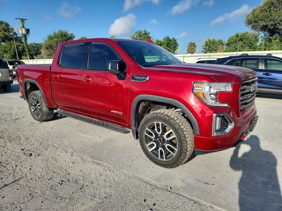 2022 GMC Sierra Limited K1500 AT4