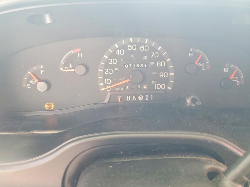 2000 Ford Econoline E450 Super Duty Cutaway Van