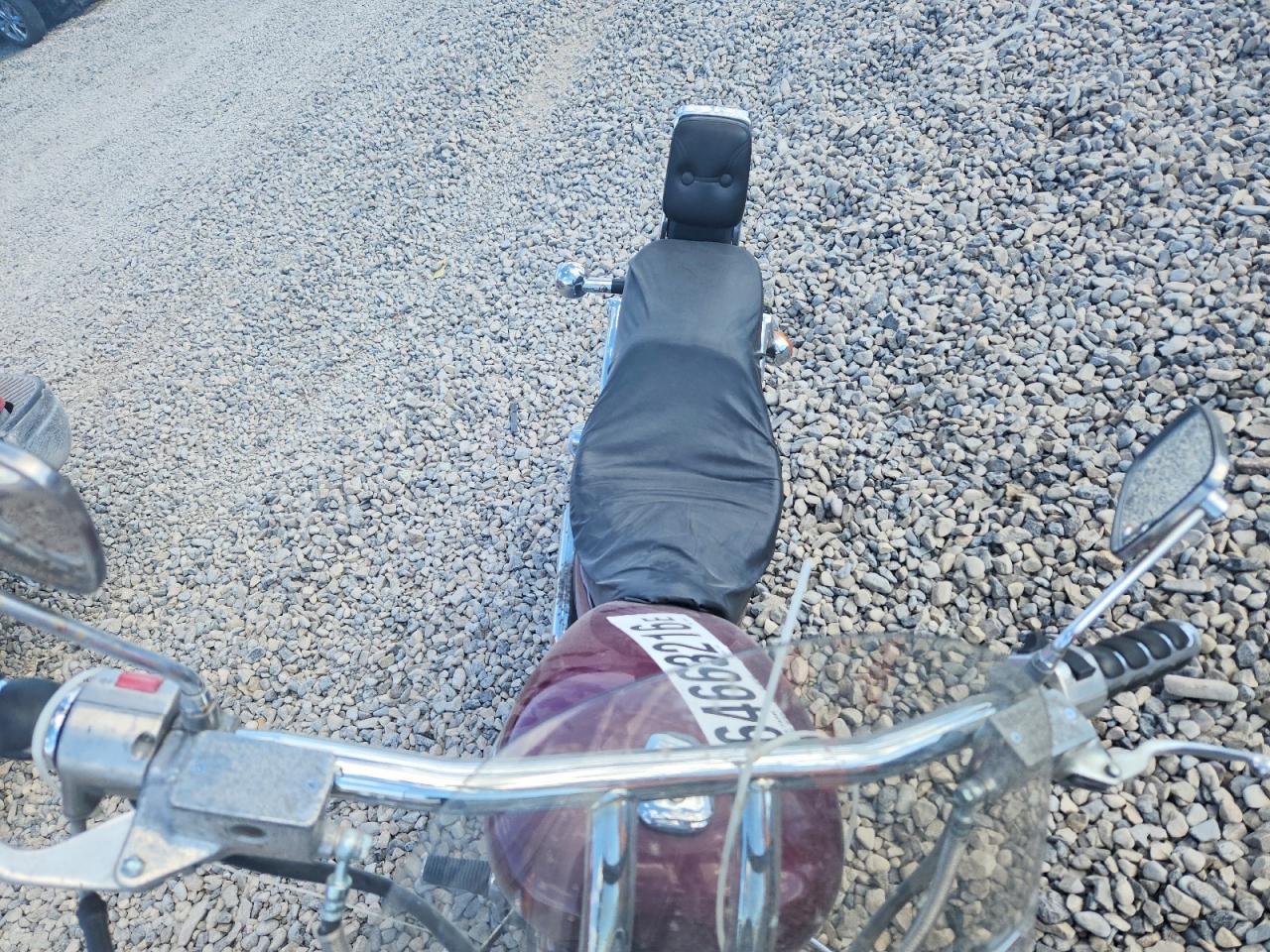 1999 Suzuki VS800 GLP
