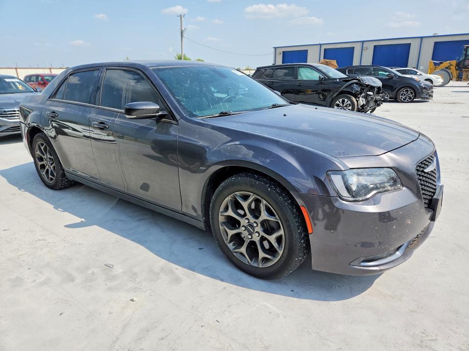 2016 Chrysler 300 s