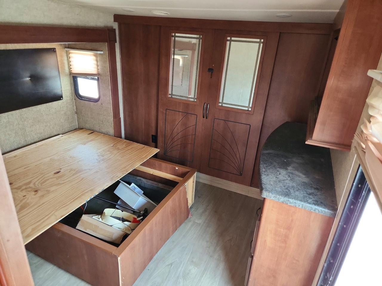 2015 Forest River Sierra Camper