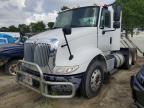 2016 International 8600 Semi Truck