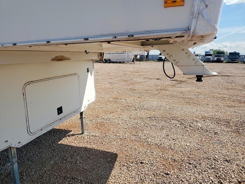 2000 Nu Wa Hitchhiker Camper