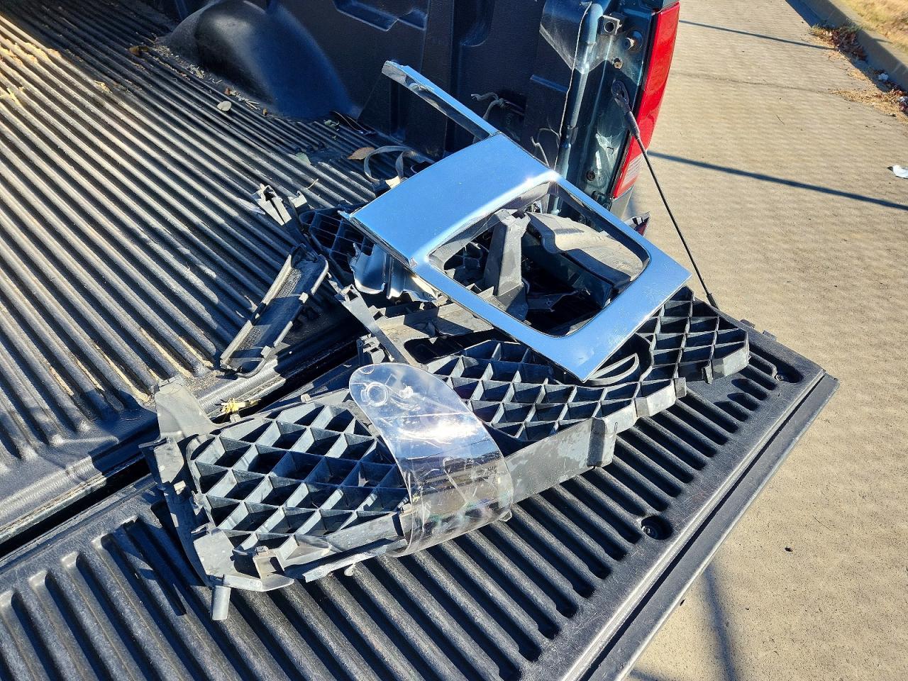 2004 Nissan Titan XE