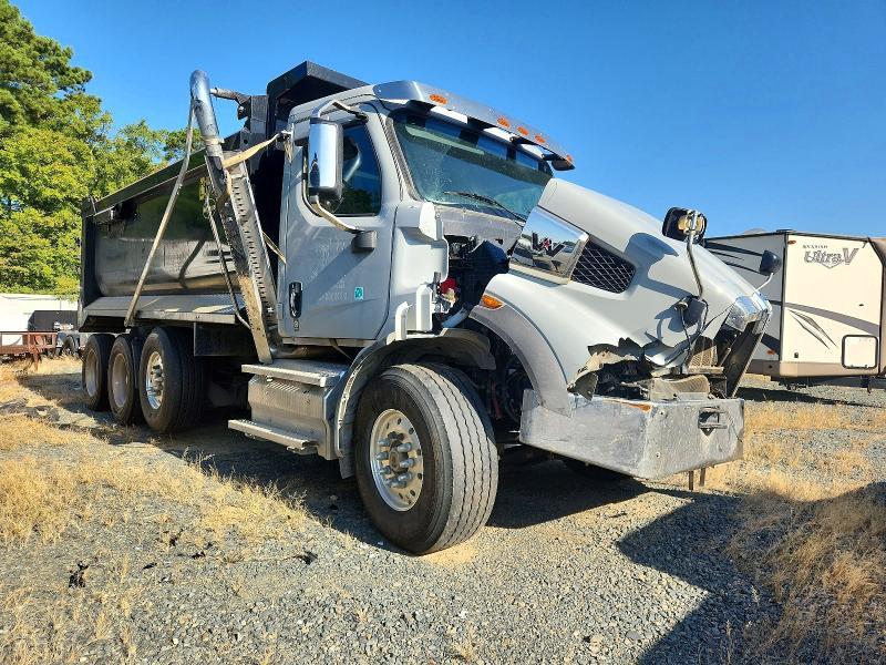 2026 Western Star 2026 Western Star 47X Chassis Dump Truck